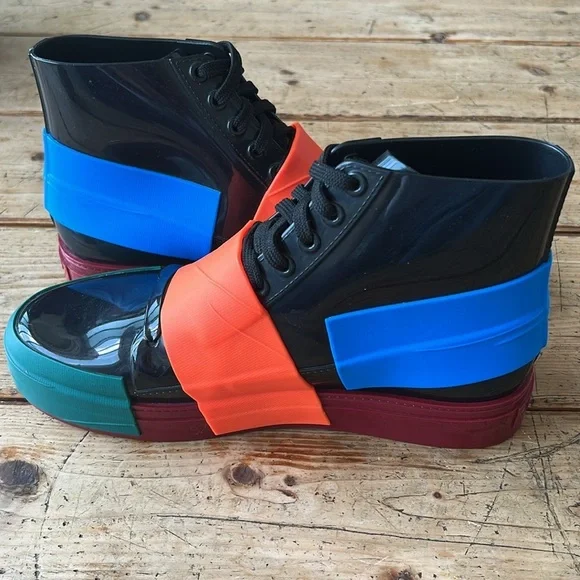 Melissa Crew High Top Sneakers - Picture 9 of 11